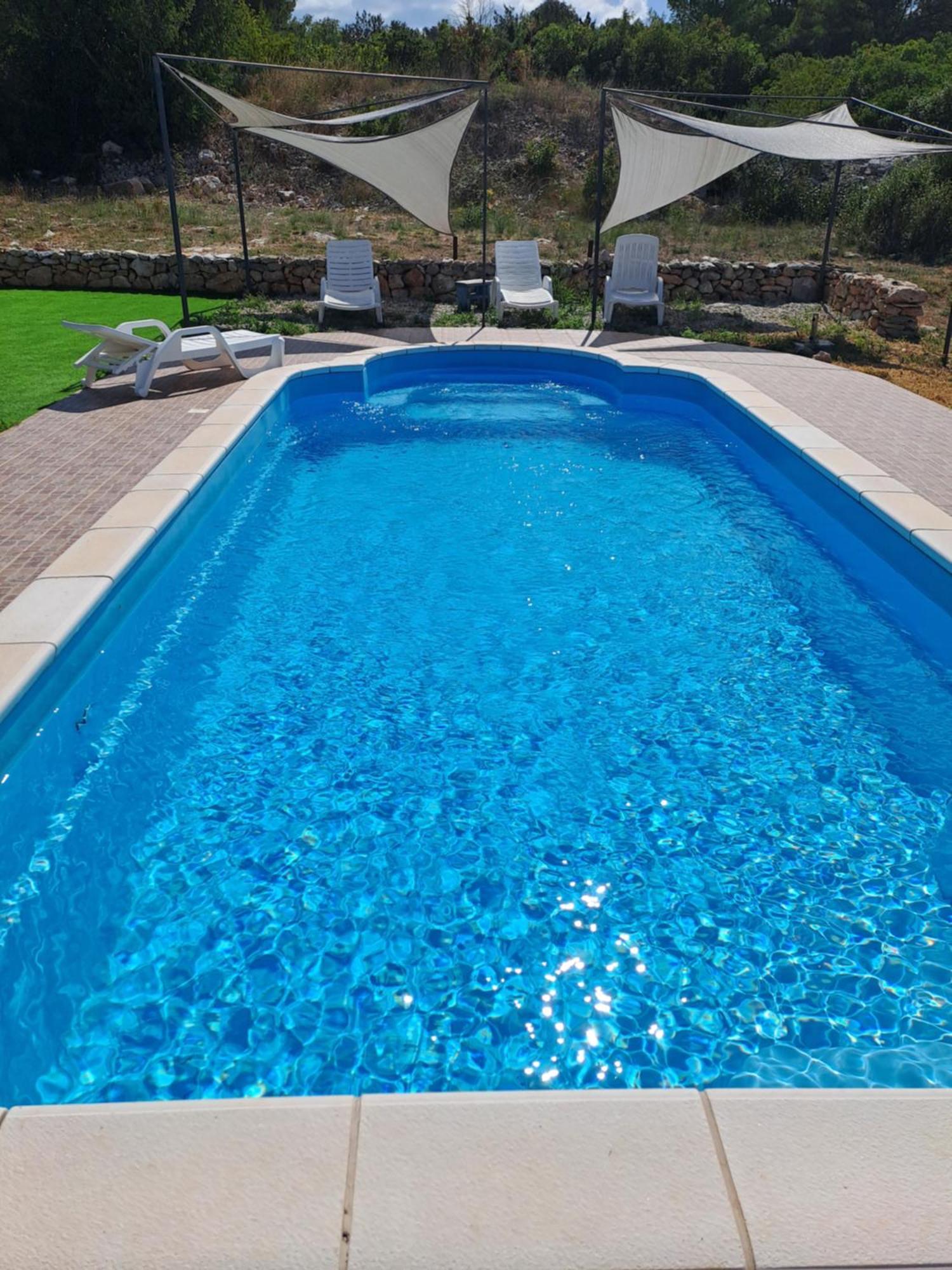 Nane Garden House With Heated Pool Villa Mirce Exteriör bild